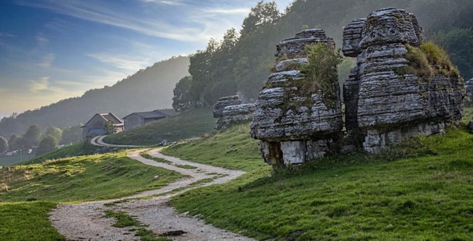 alla scoperta della lessinia_ escursione alla valle delle sfingi
